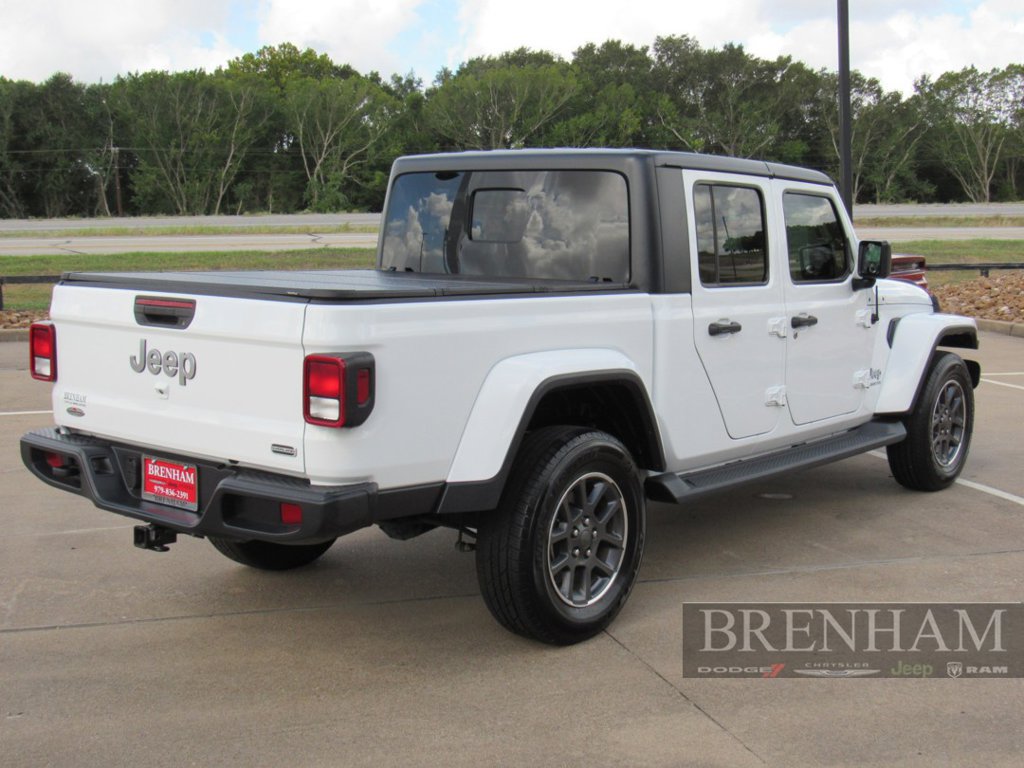 Used 2020 Jeep Gladiator Overland AWD/4WD image 6