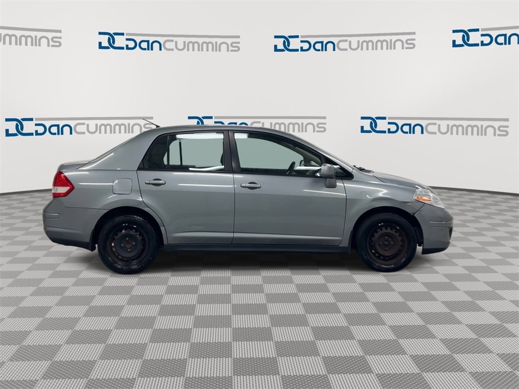 Used 2010 Nissan Versa 1.8 S w/ PWR Plus Pkg image 9
