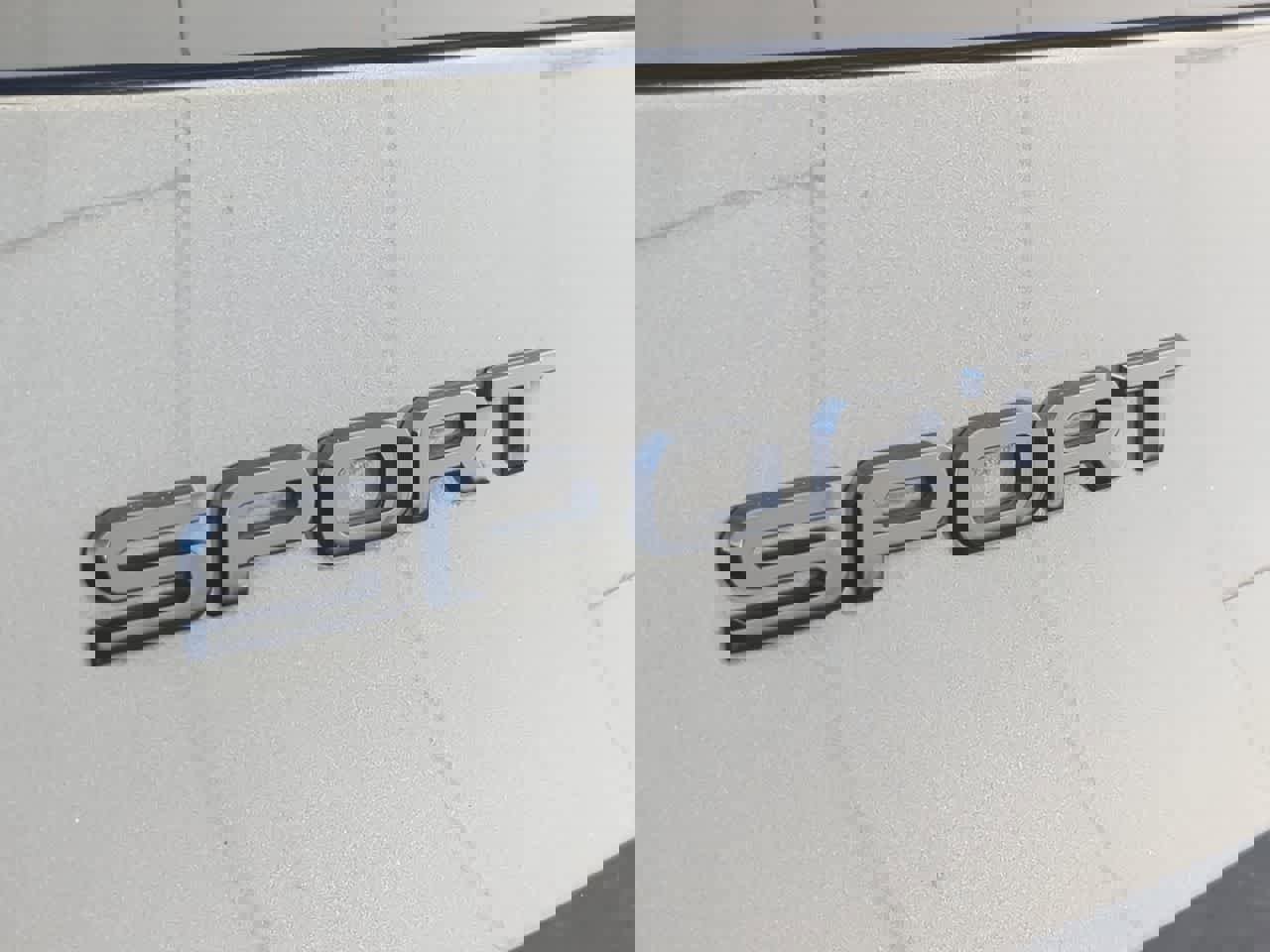 Used 2023 Land Rover Range Rover Sport SE Dynamic image 12