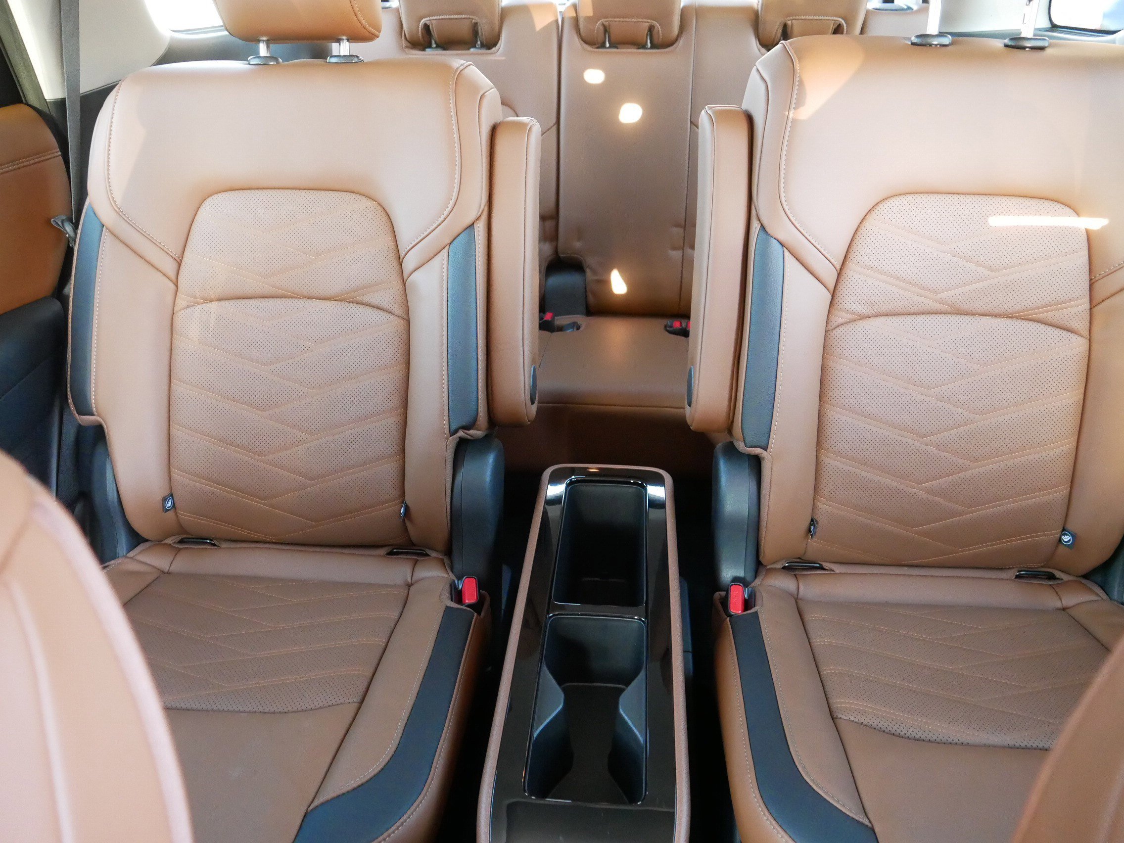 Certified 2025 Nissan Pathfinder Platinum image 13