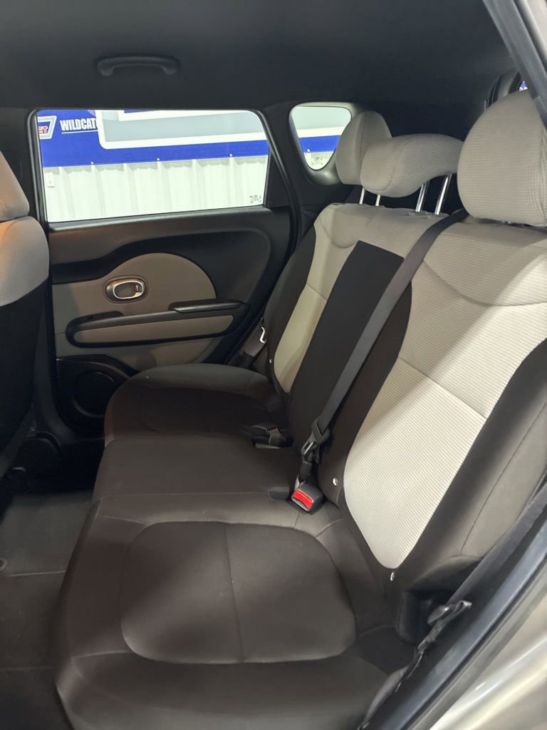 Used 2016 Kia Soul w/ Convenience Package image 30