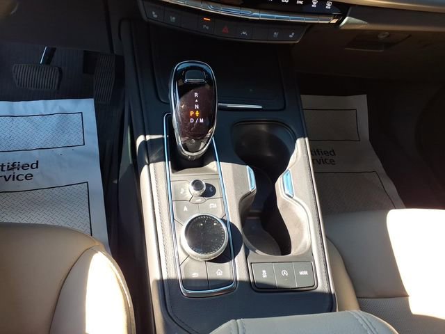 Used 2025 Cadillac XT4 Premium Luxury w/ Technology Package image 17