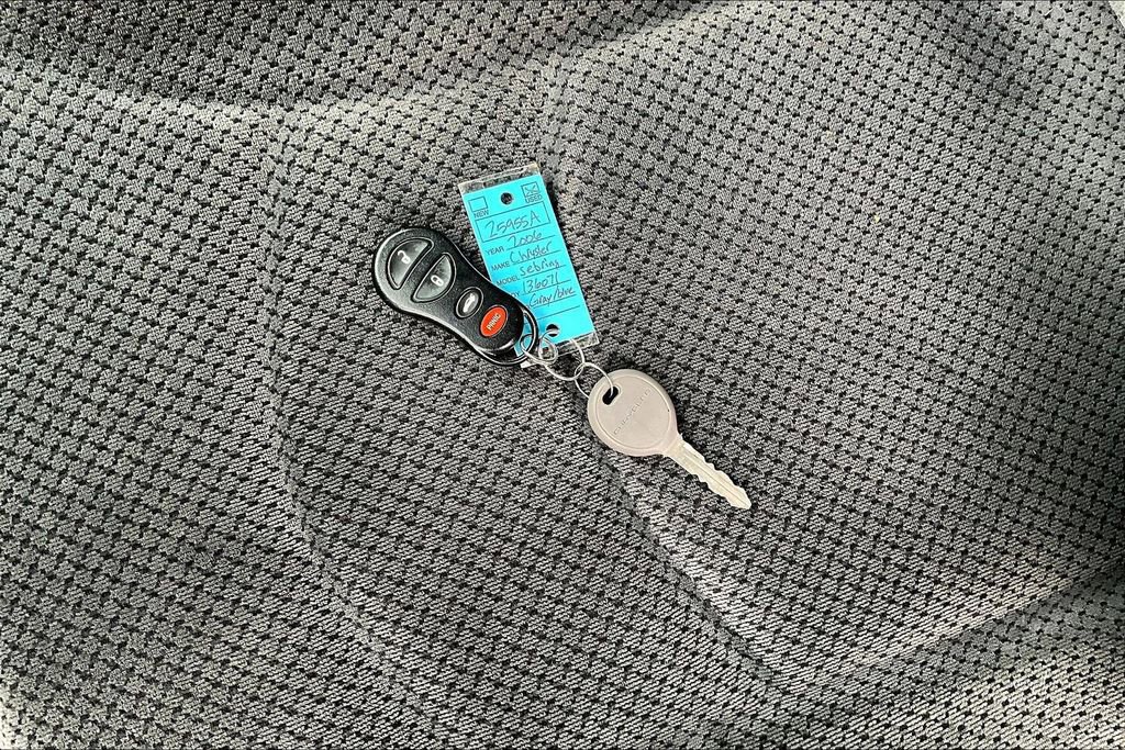 Used 2006 Chrysler Sebring Sedan FWD image 33