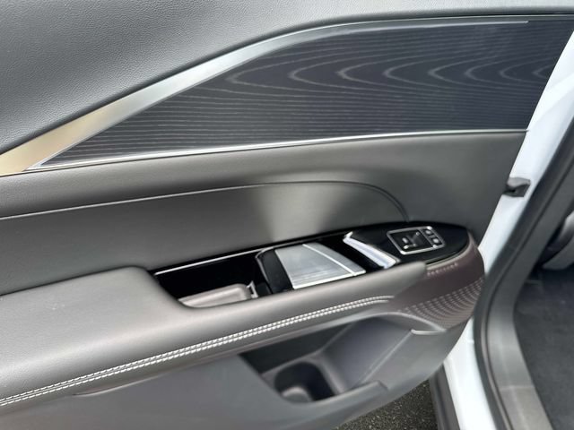 New 2026 Cadillac Lyriq Sport AWD/4WD image 10