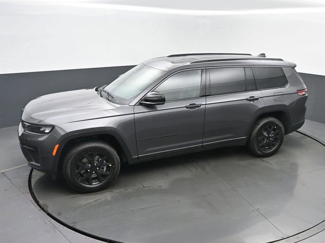 New 2026 Jeep Grand Cherokee L Laredo image 41
