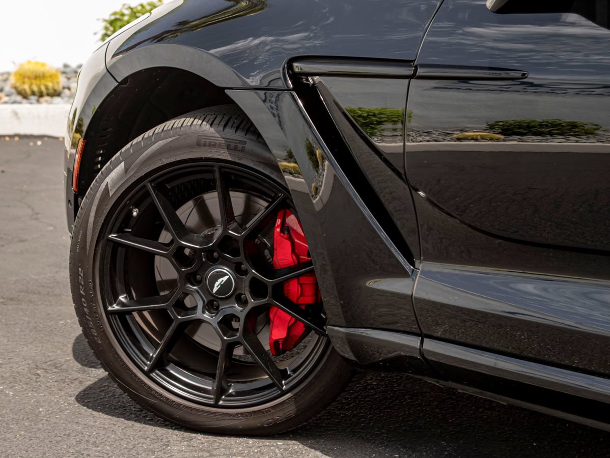 Used 2021 Aston Martin DBX AWD/4WD image 9