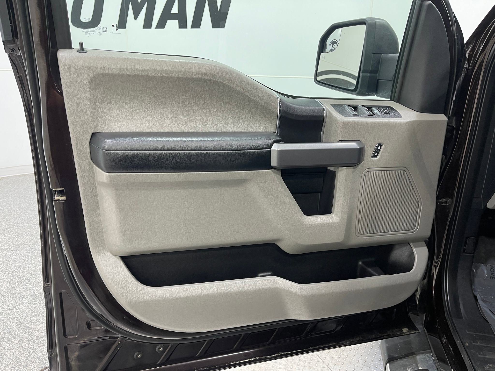 Used 2020 Ford F150 XLT w/ Equipment Group 301A Mid AWD/4WD image 13