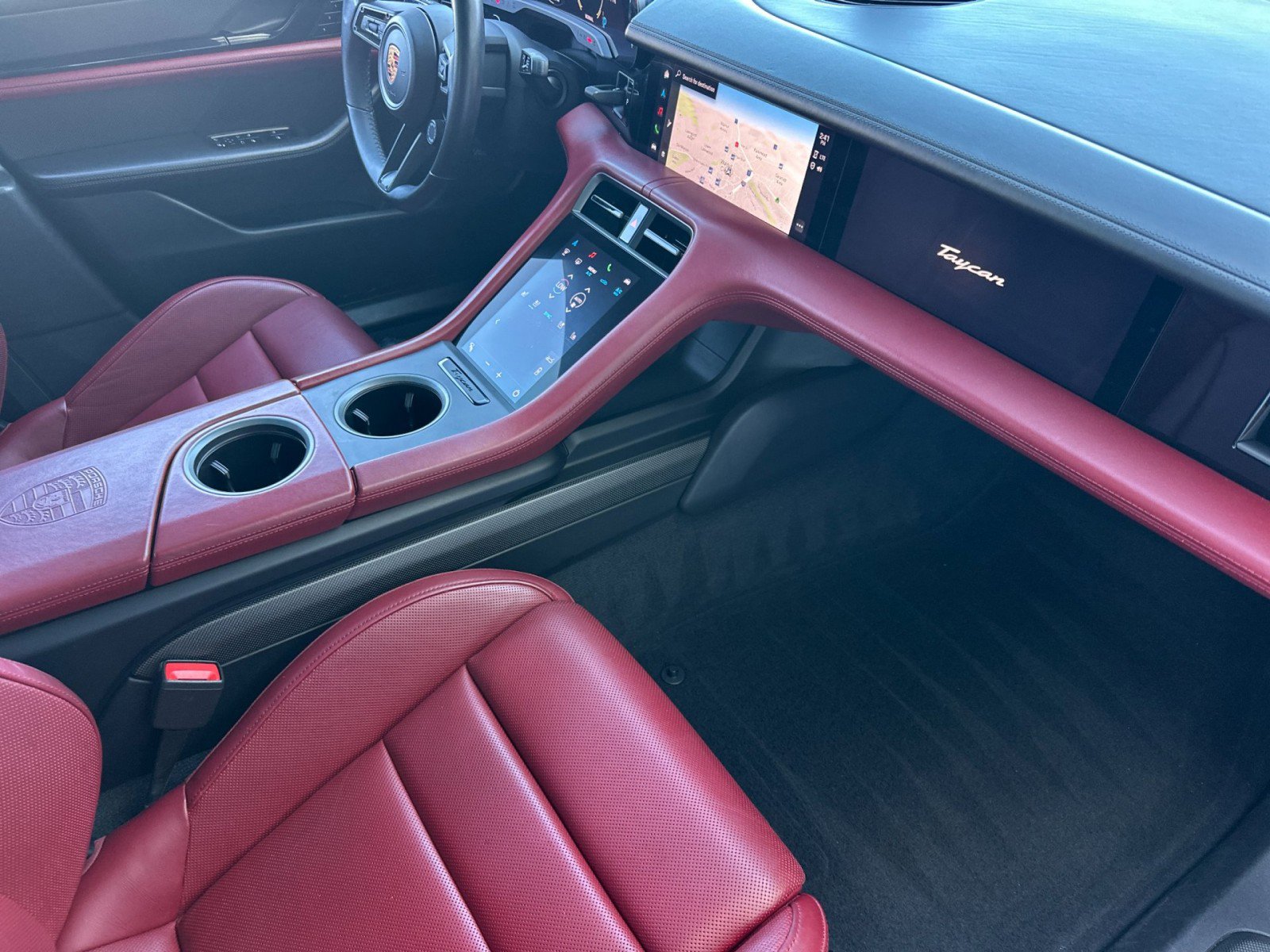 Certified 2020 Porsche Taycan Turbo S AWD/4WD image 15