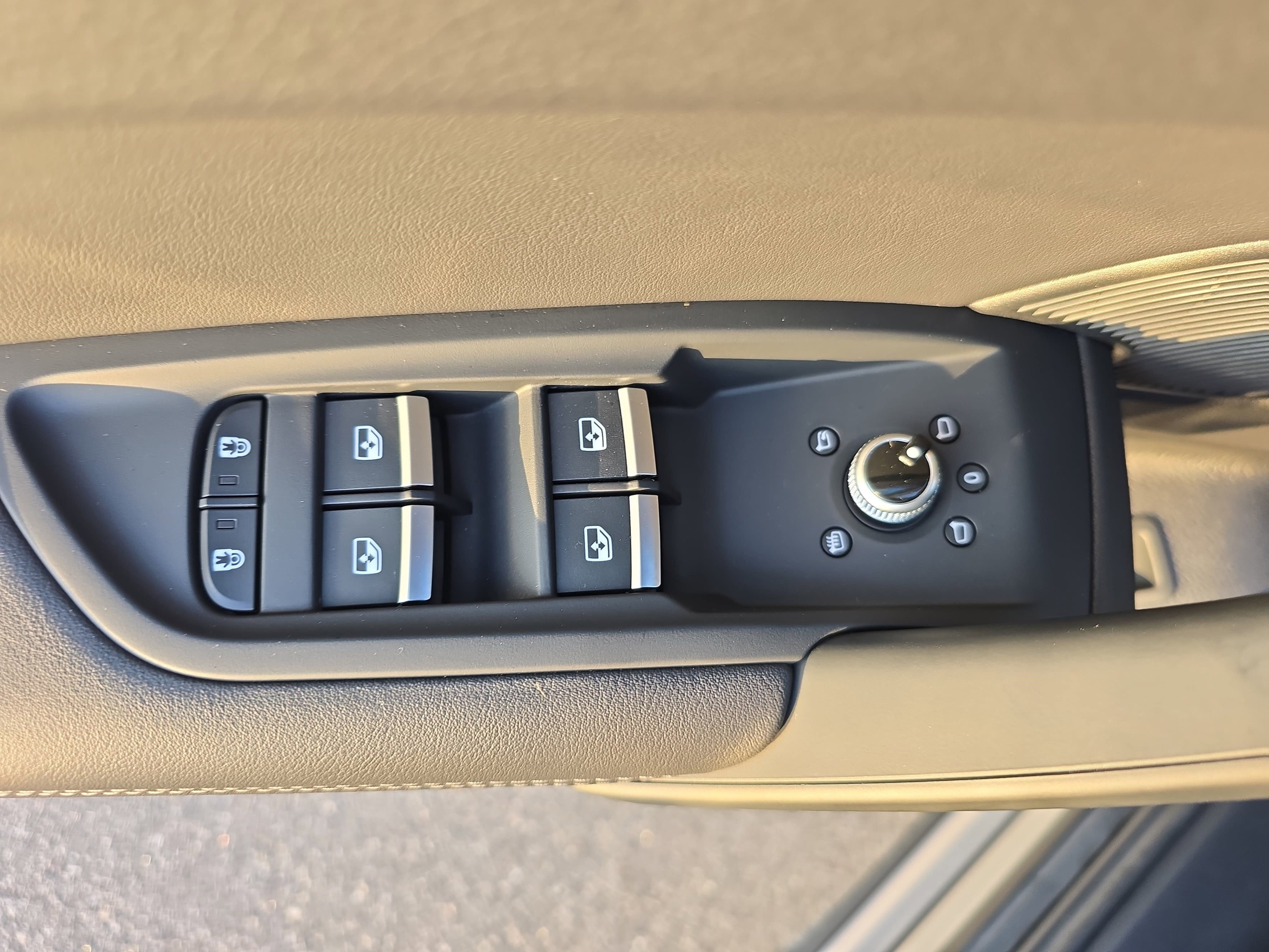 Used 2022 Audi Q5 2.0T Premium Plus image 26