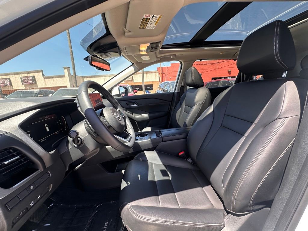 Certified 2024 Nissan Rogue SL w/ SL Premium Package FWD image 14