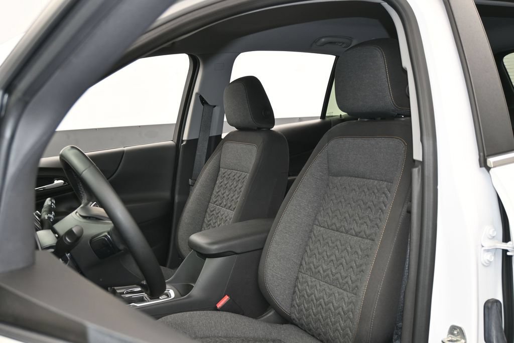 Used 2024 Chevrolet Equinox LT FWD image 10