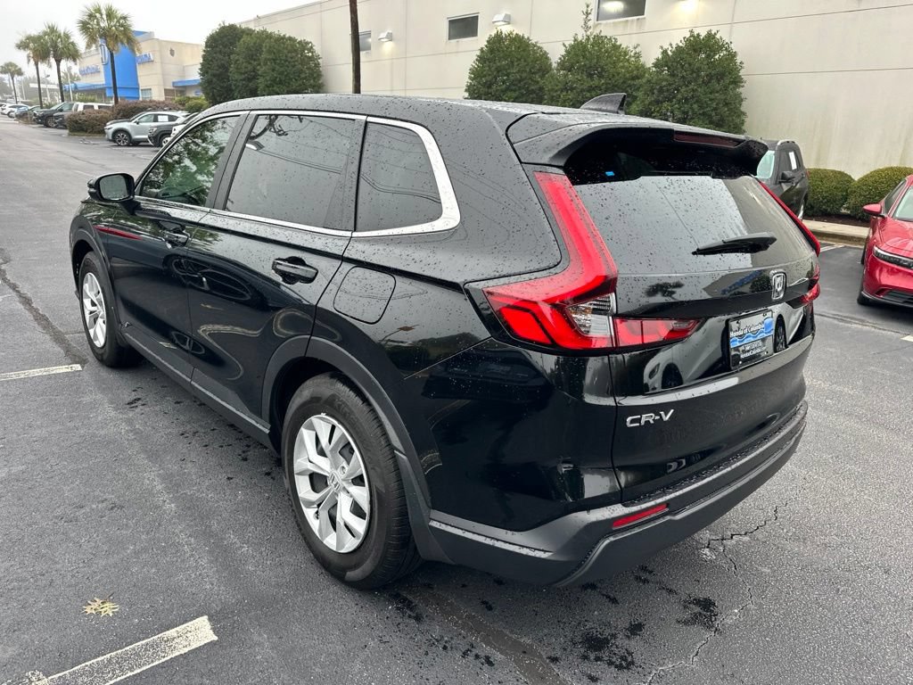 Certified 2025 Honda CR-V LX image 5