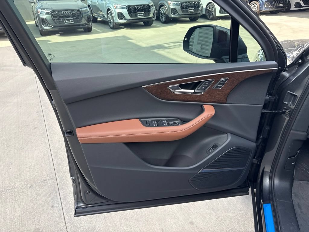 New 2026 Audi Q7 Premium Plus AWD/4WD image 10