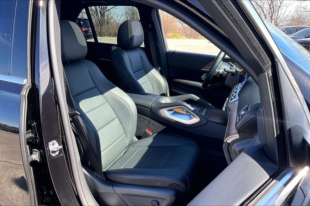 Used 2025 Mercedes-Benz GLE 350 4MATIC image 10