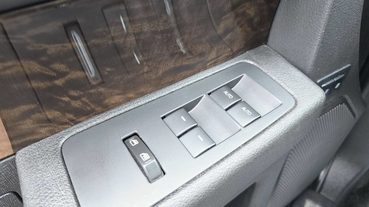 Used 2015 Ford Flex Limited AWD/4WD image 25