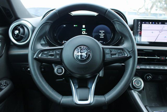 Used 2024 Alfa Romeo Tonale Ti image 22