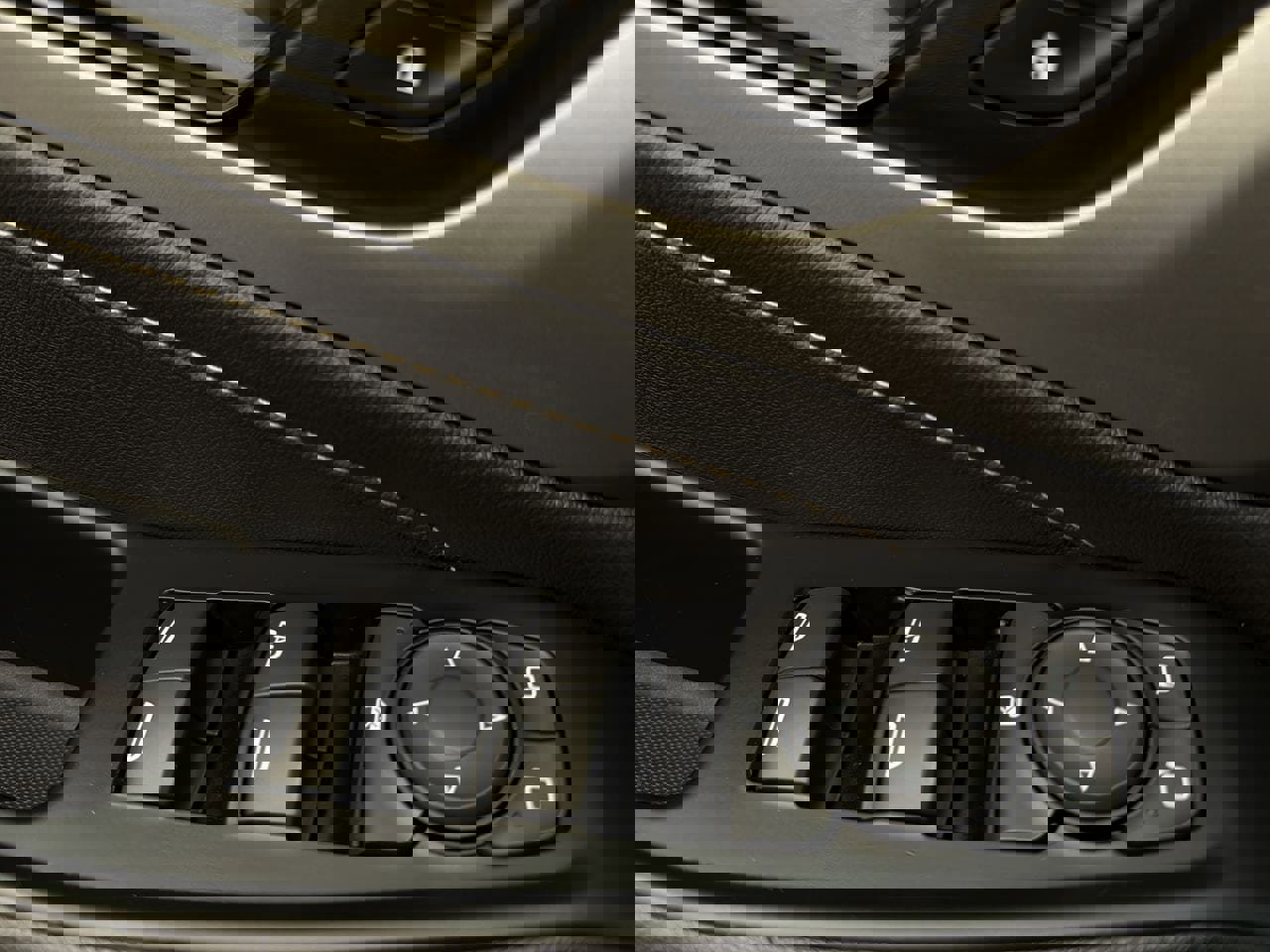 Used 2023 Chevrolet Traverse LT image 12