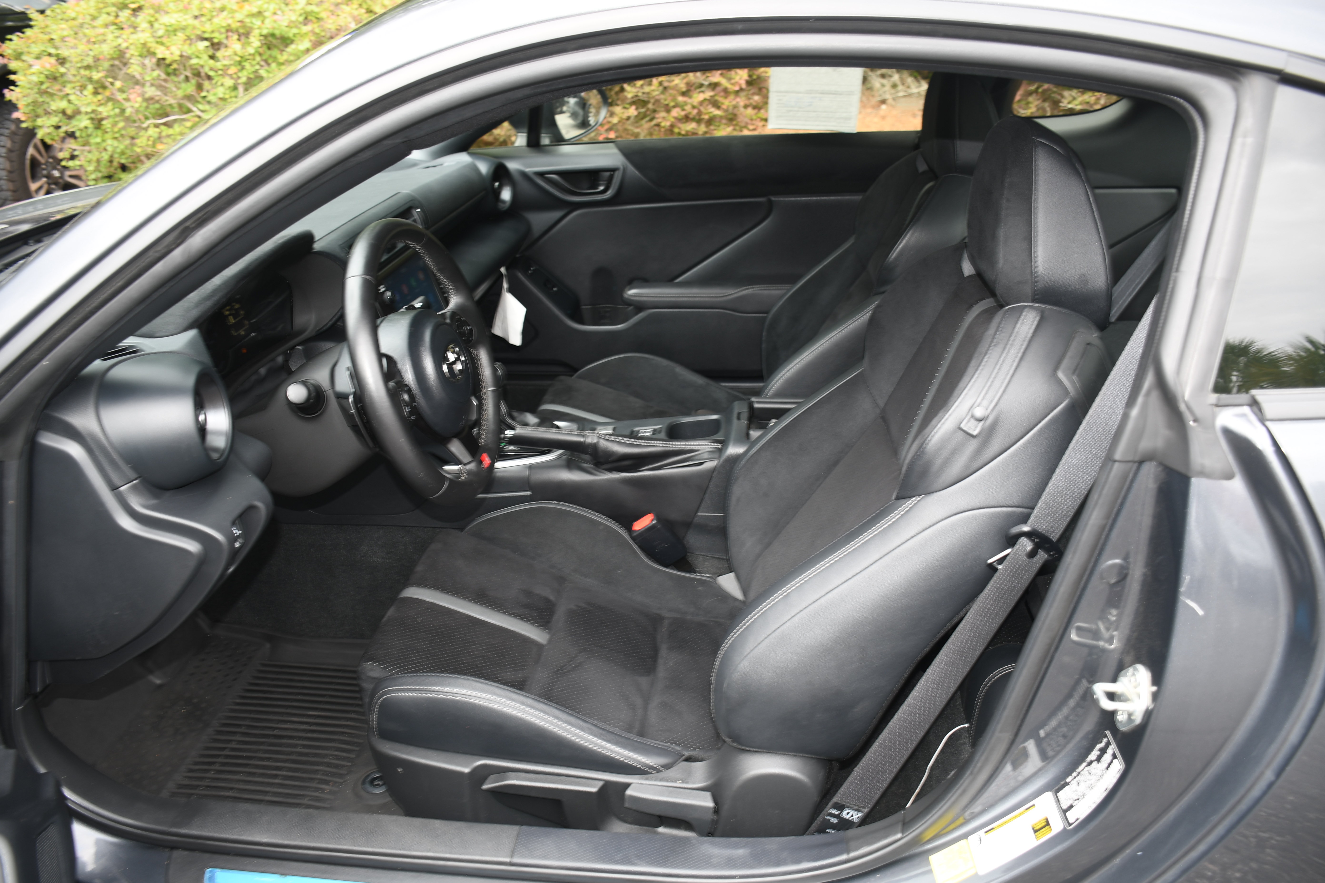 Used 2024 Toyota GR86 Premium RWD image 7