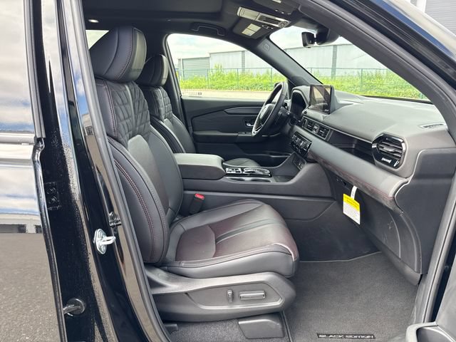 Used 2026 Honda Pilot Black Edition image 10