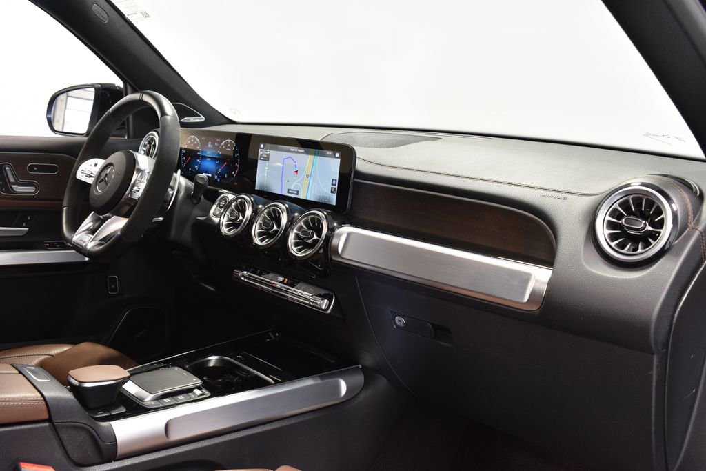 Used 2023 Mercedes-Benz GLB 35 AMG 4MATIC image 33