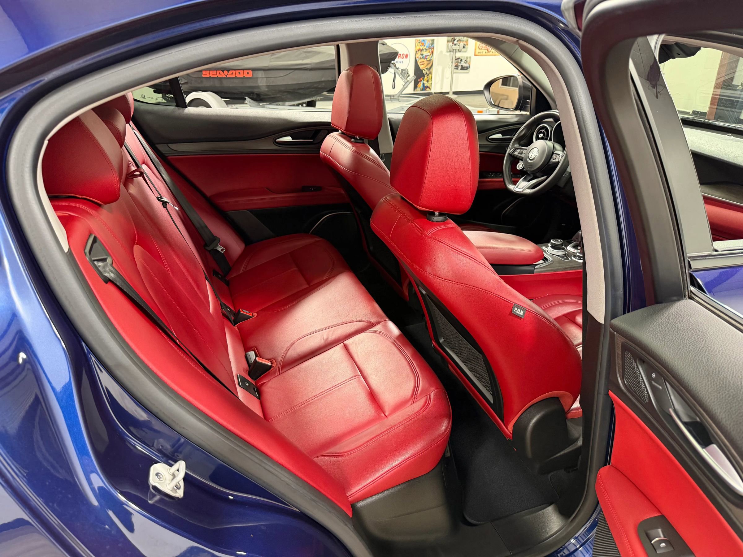 Used 2021 Alfa Romeo Stelvio Ti w/ Nero Edizione image 18