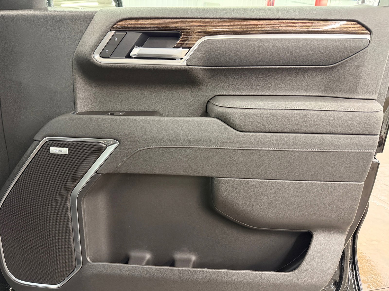 New 2026 GMC Sierra 1500 Elevation w/ Elevation Premium Package AWD/4WD image 25