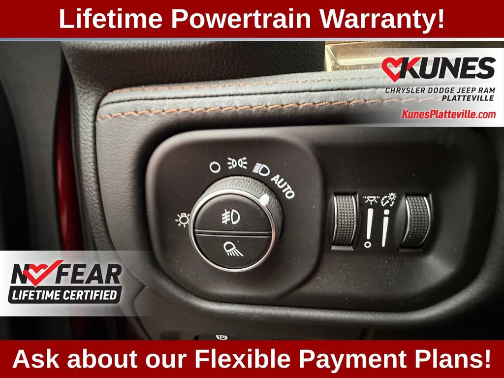 Used 2021 RAM 1500 Limited AWD/4WD image 17
