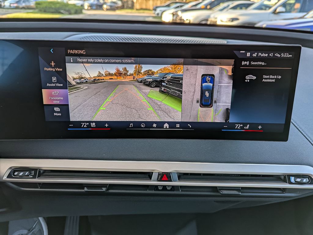 Used 2026 BMW iX xDrive60 w/ Premium Package image 19