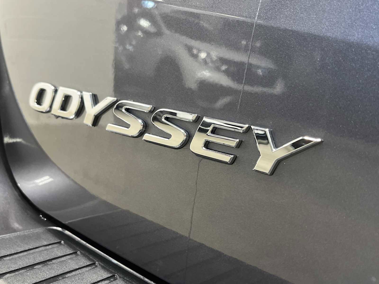 New 2026 Honda Odyssey Touring image 6