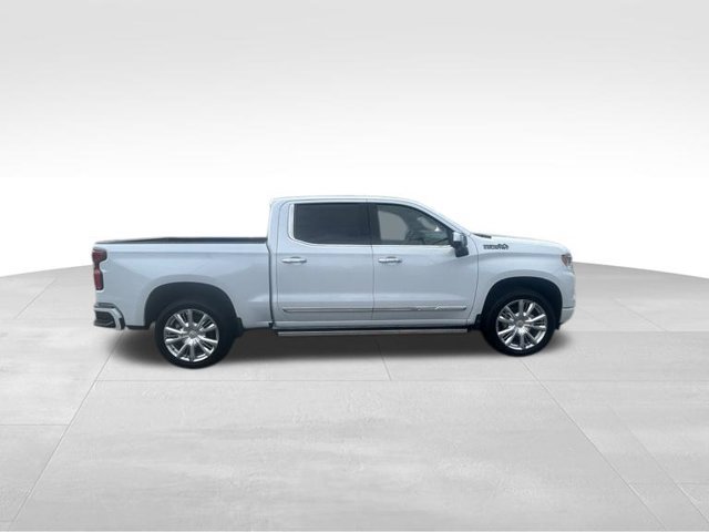 New 2026 Chevrolet Silverado 1500 High Country w/ High Country Premium Package AWD/4WD image 1