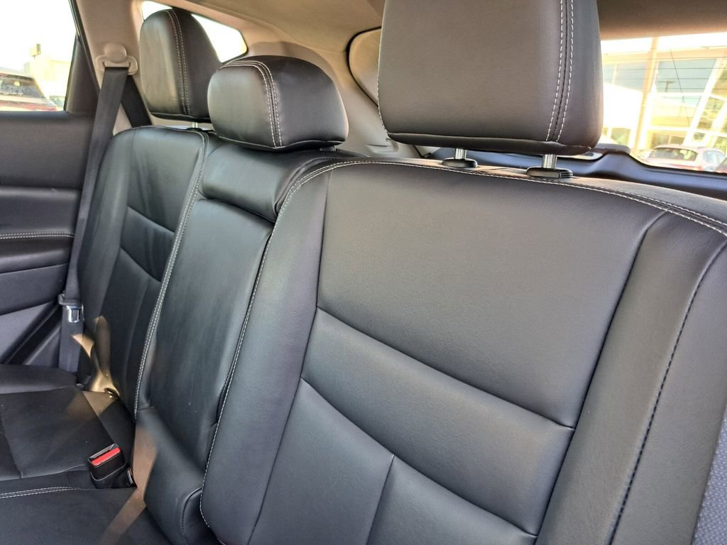 Used 2023 Nissan Murano SV image 21