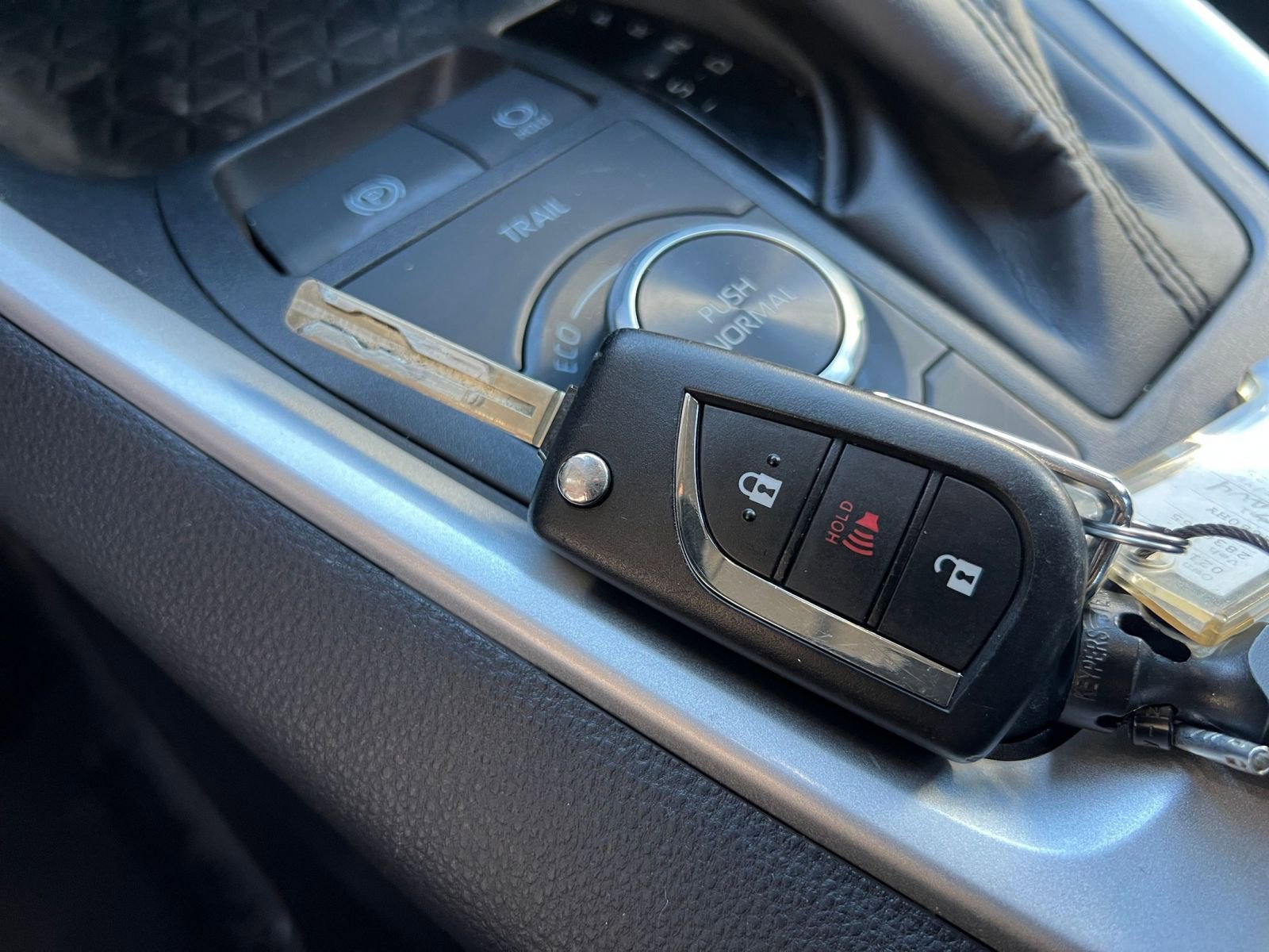 Used 2025 Toyota RAV4 LE image 22