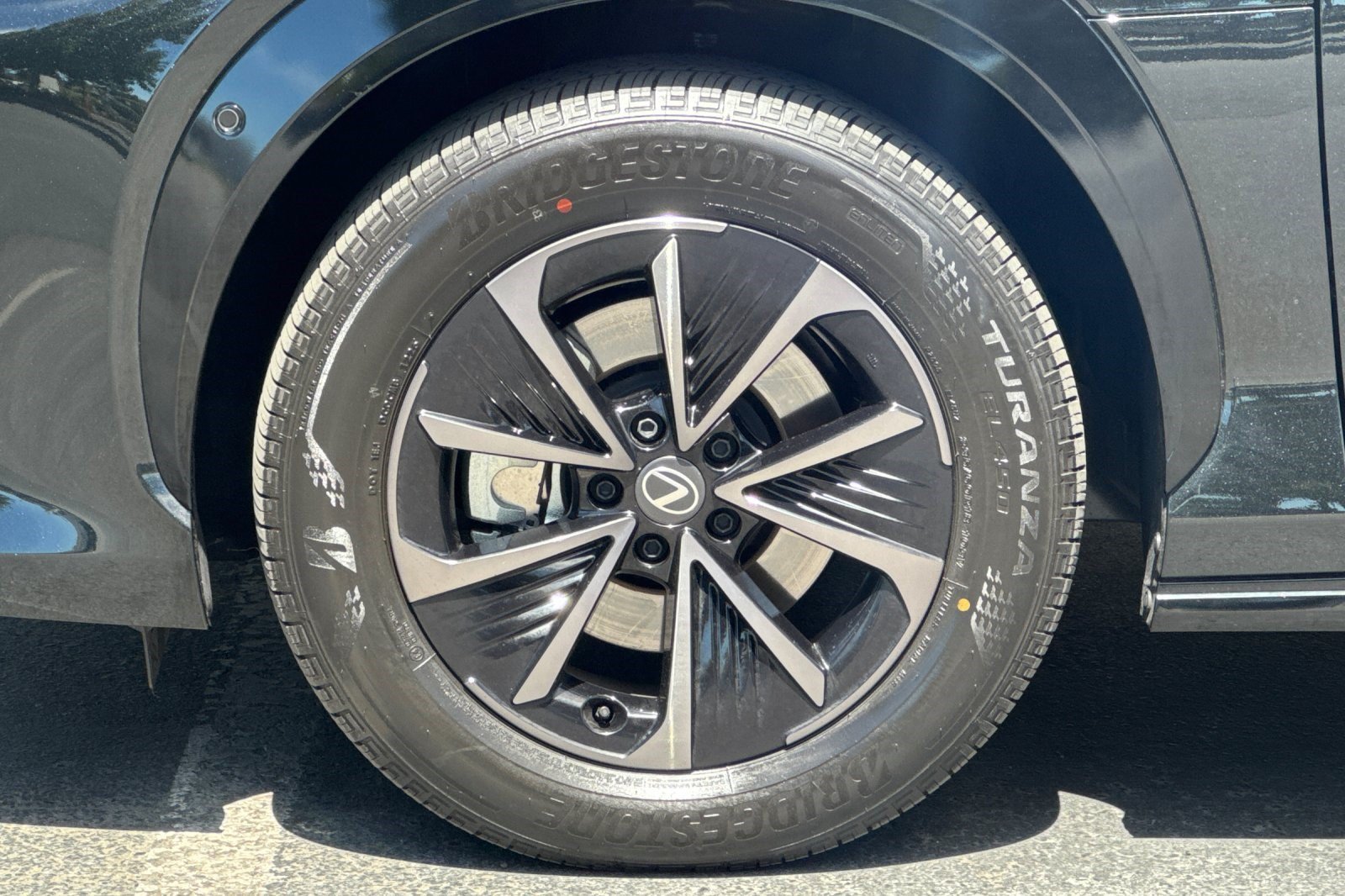 Certified 2026 Lexus RZ 450e AWD w/ Technology Package image 37