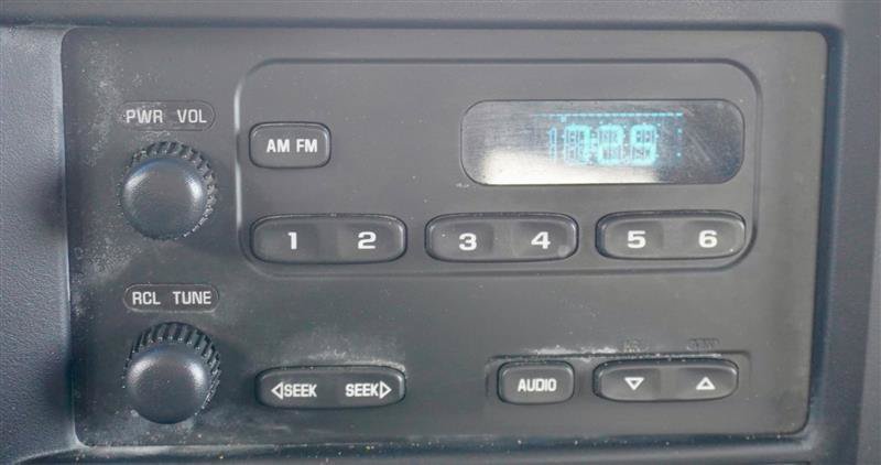 Used 2003 GMC Savana 1500 RWD image 17