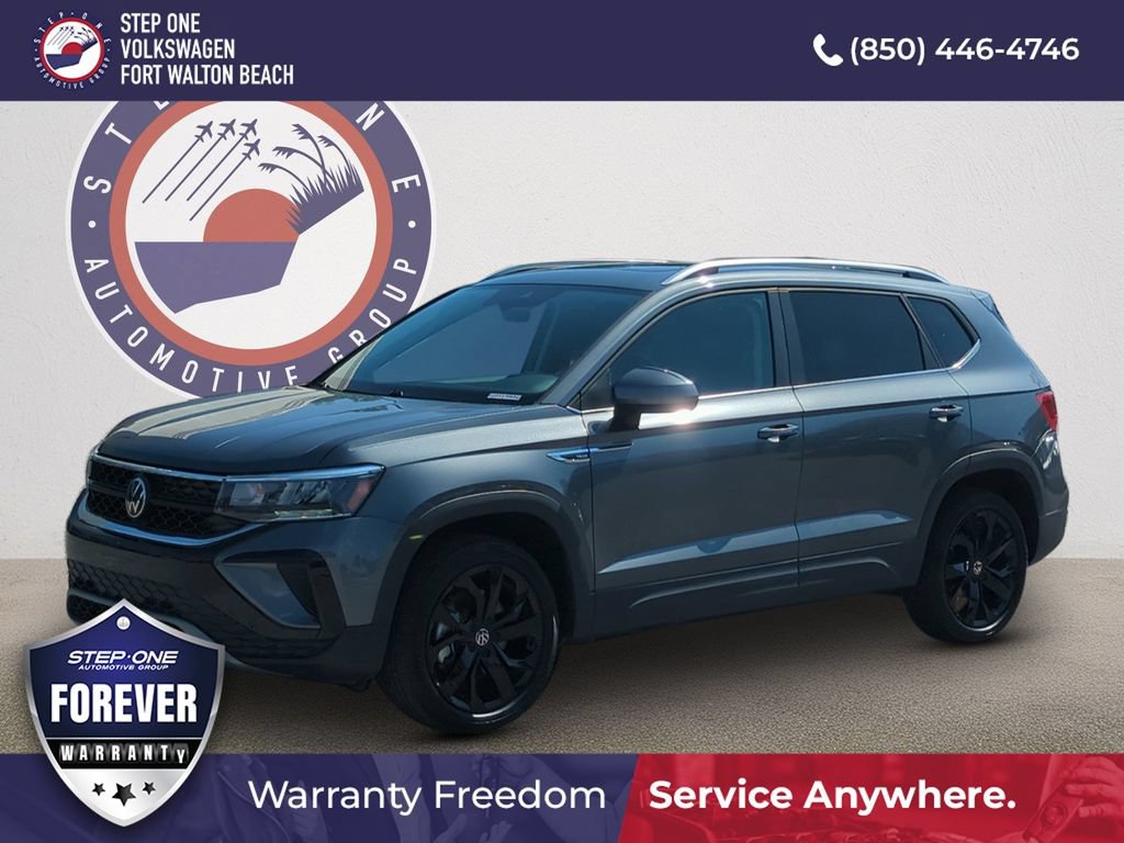 Certified 2023 Volkswagen Taos SE w/ Panoramic Sunroof Package