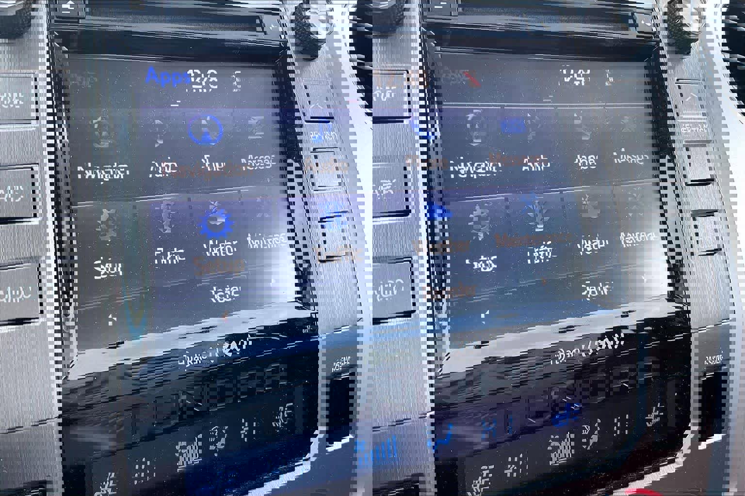 Used 2014 Toyota Tundra 1794 Edition image 33