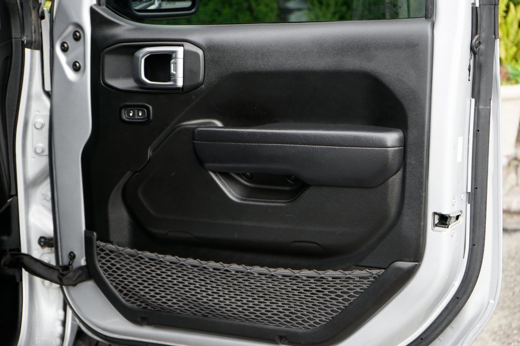 Used 2024 Jeep Gladiator Rubicon w/ Convenience Group image 41