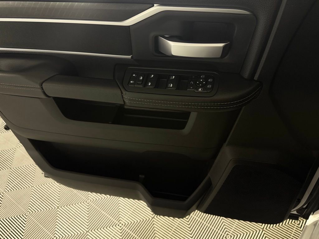Used 2025 RAM 2500 Big Horn image 26