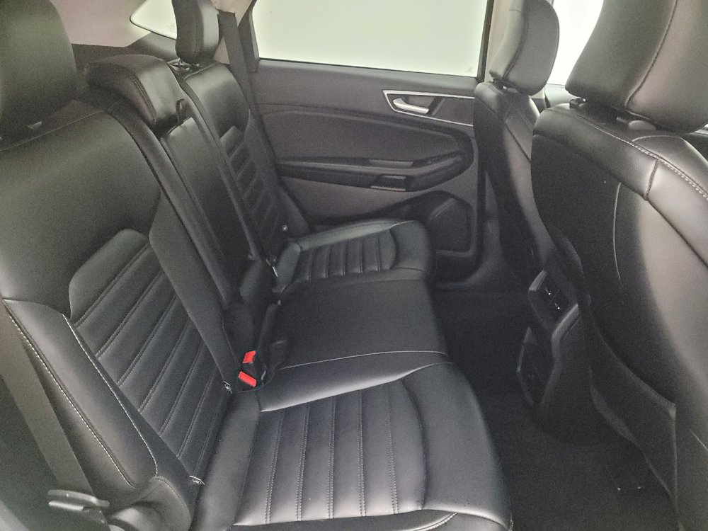 Used 2023 Ford Edge SEL image 19