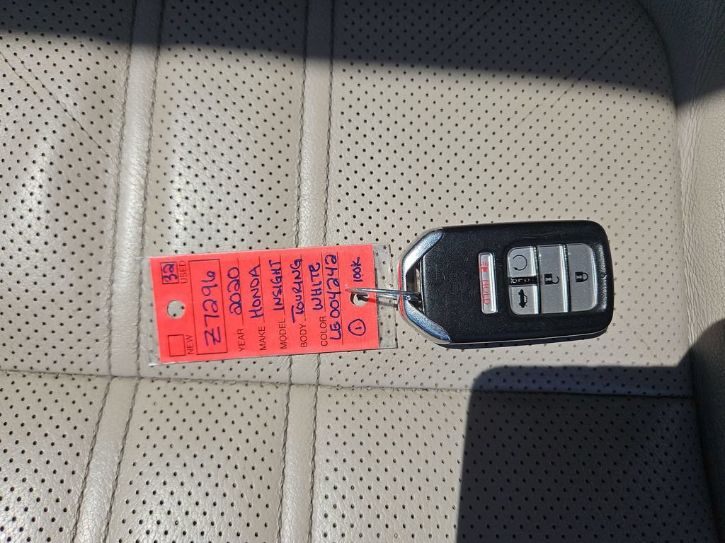 Used 2020 Honda Insight Touring image 29