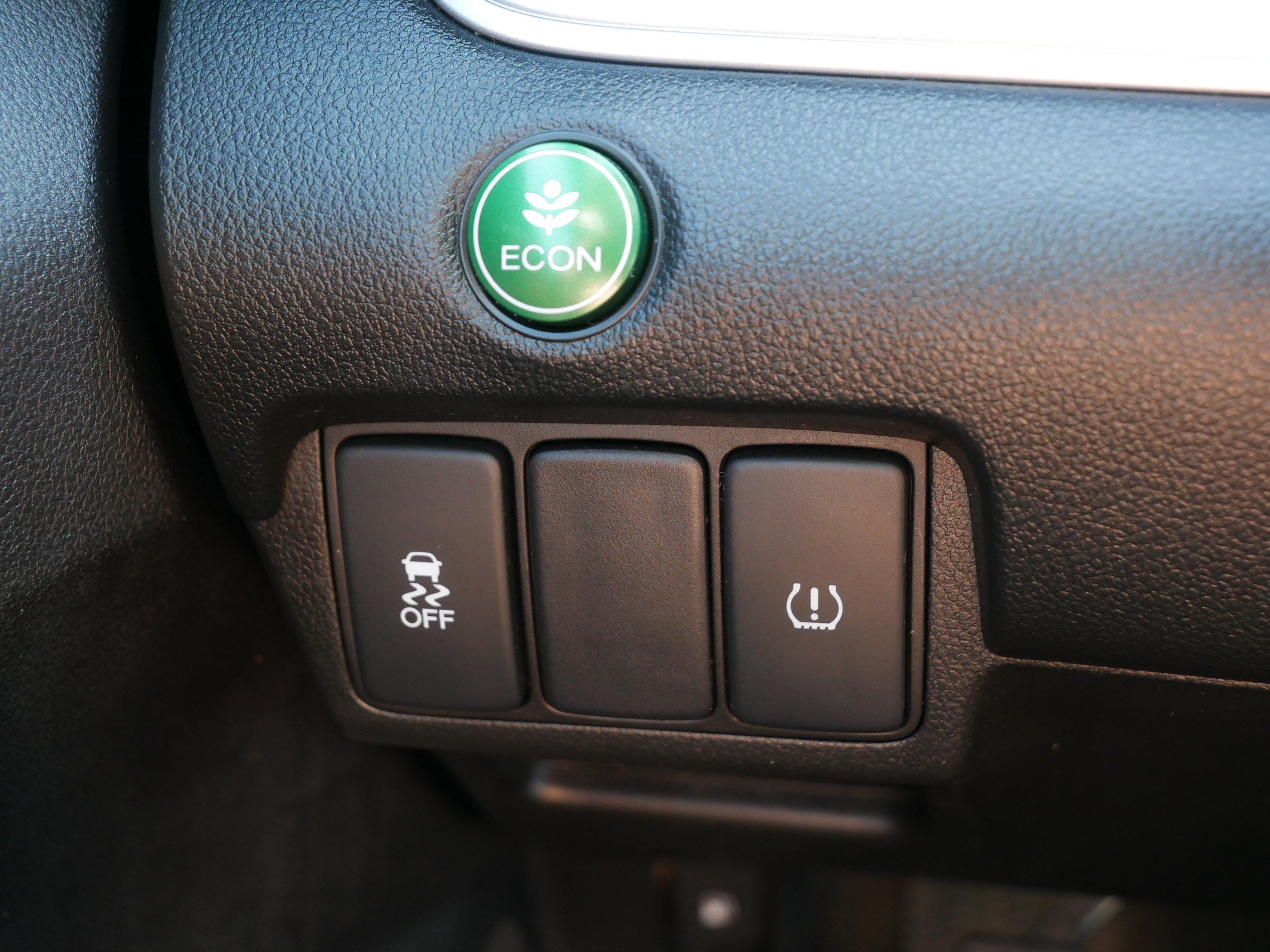 Used 2015 Honda CR-V LX image 26