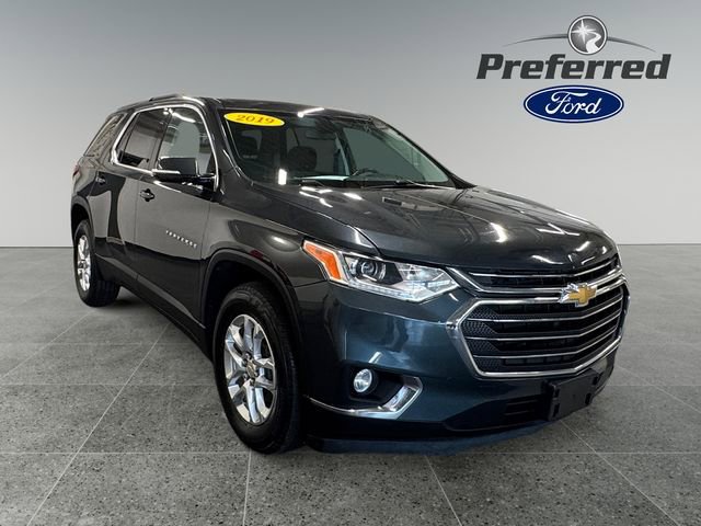 Used 2019 Chevrolet Traverse LT image 1