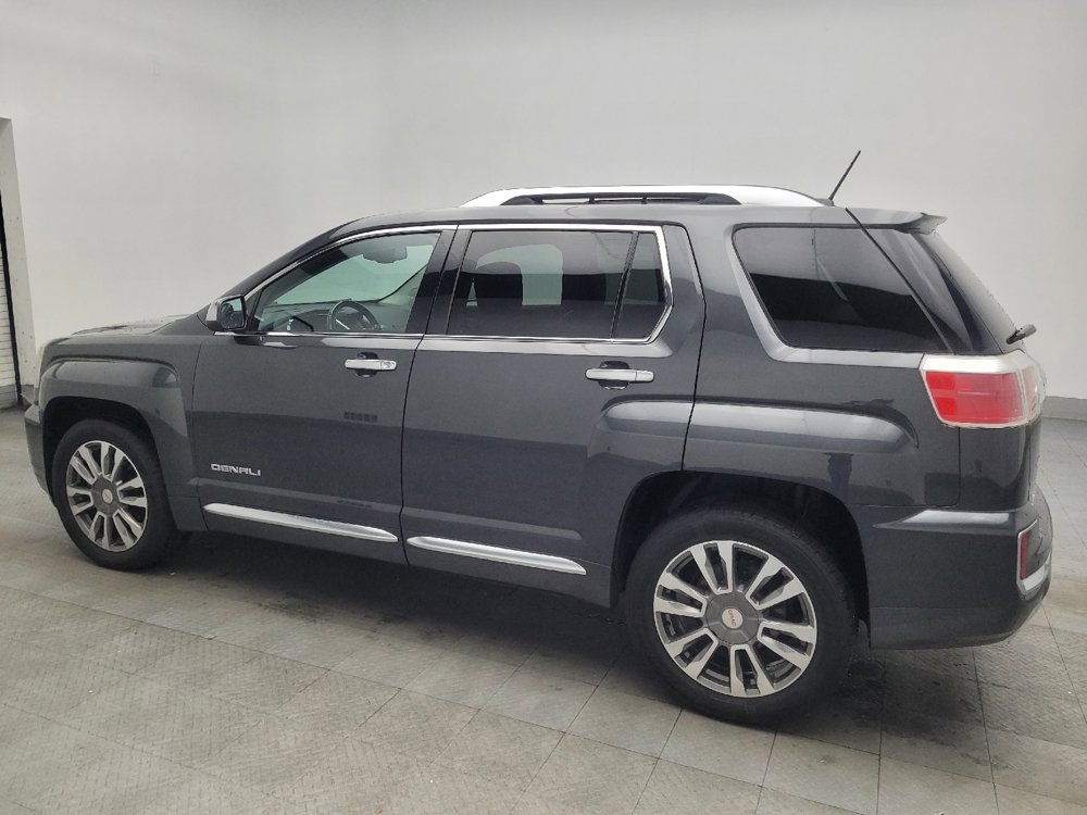 Used 2017 GMC Terrain Denali image 3