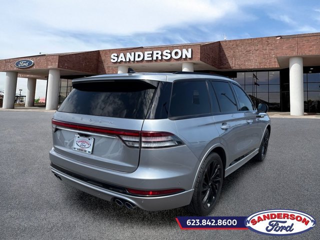 Used 2024 Lincoln Aviator Reserve w/ Jet Package RWD image 3