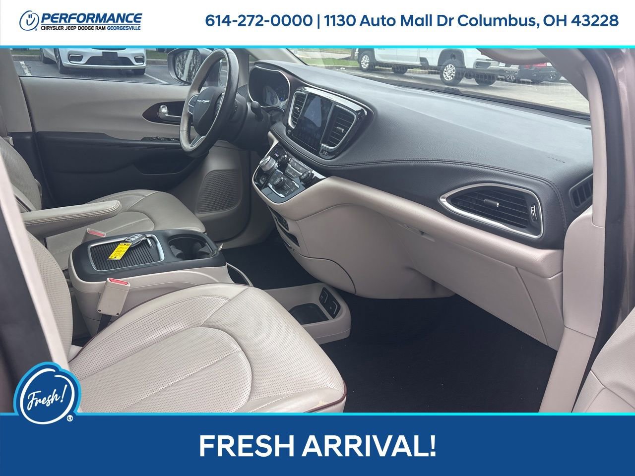 Used 2017 Chrysler Pacifica Limited w/ Advanced Safetytec Group image 16