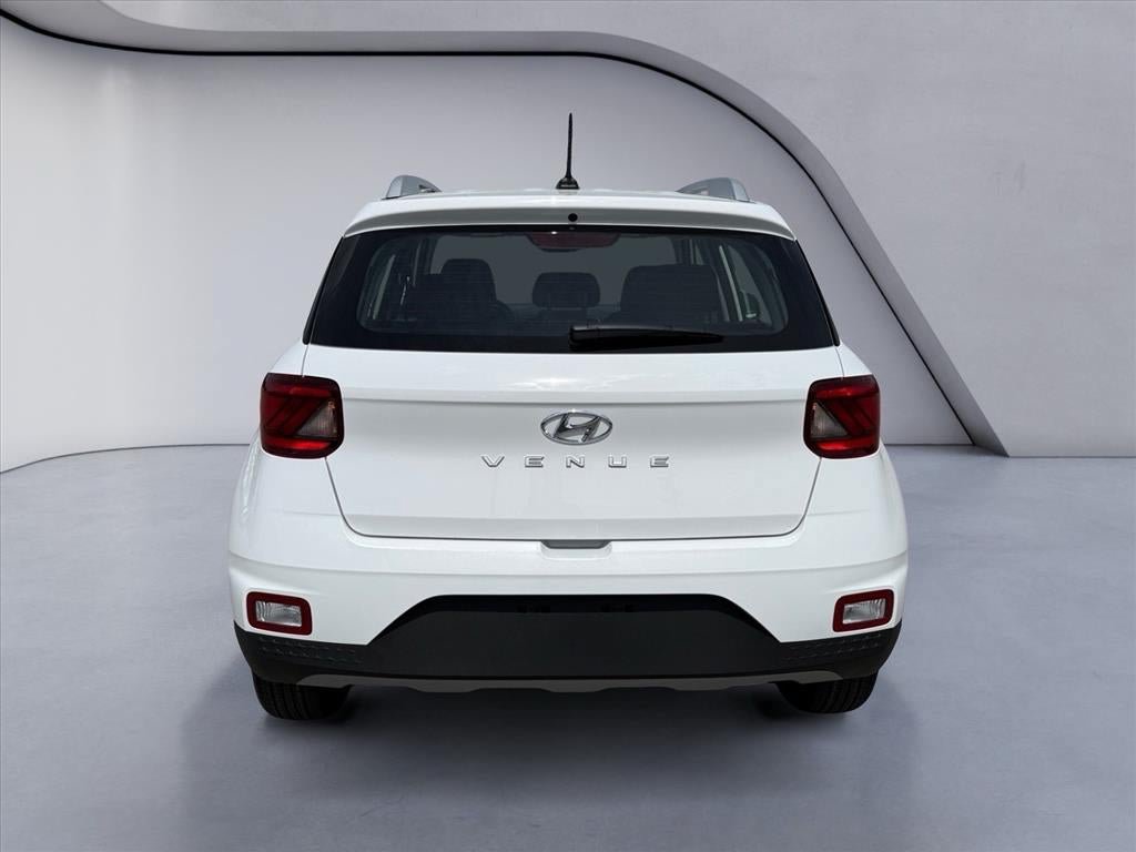 New 2026 Hyundai Venue SEL FWD image 4