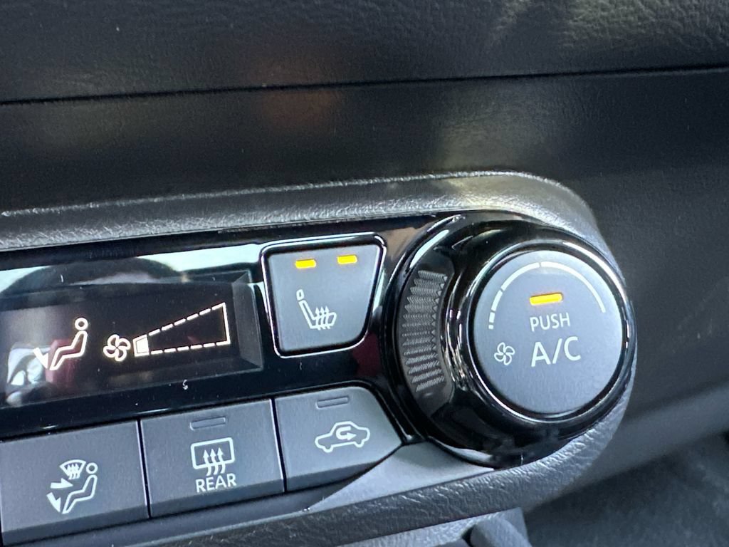 New 2026 Nissan Kicks SV w/ SV Premium Package AWD/4WD image 27