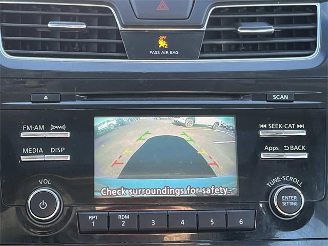 Used 2015 Nissan Altima 2.5 SV w/ Convenience Package image 18