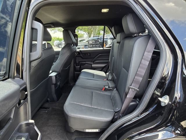Used 2025 Toyota 4Runner TRD Off-Road Premium w/ Tow Technology Package AWD/4WD image 13
