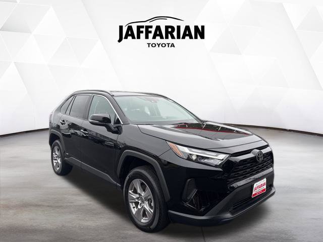 Certified 2025 Toyota RAV4 LE image 1